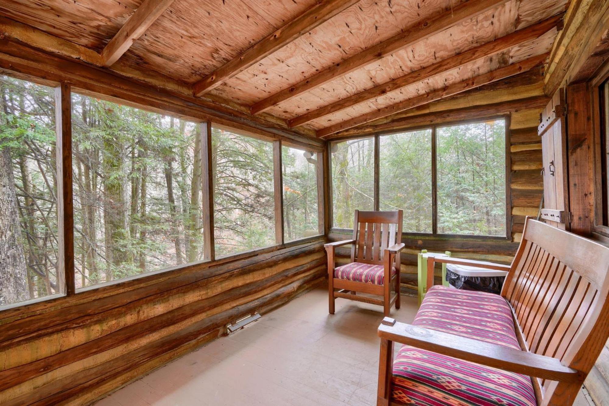 Russell Cabin Logan Esterno foto