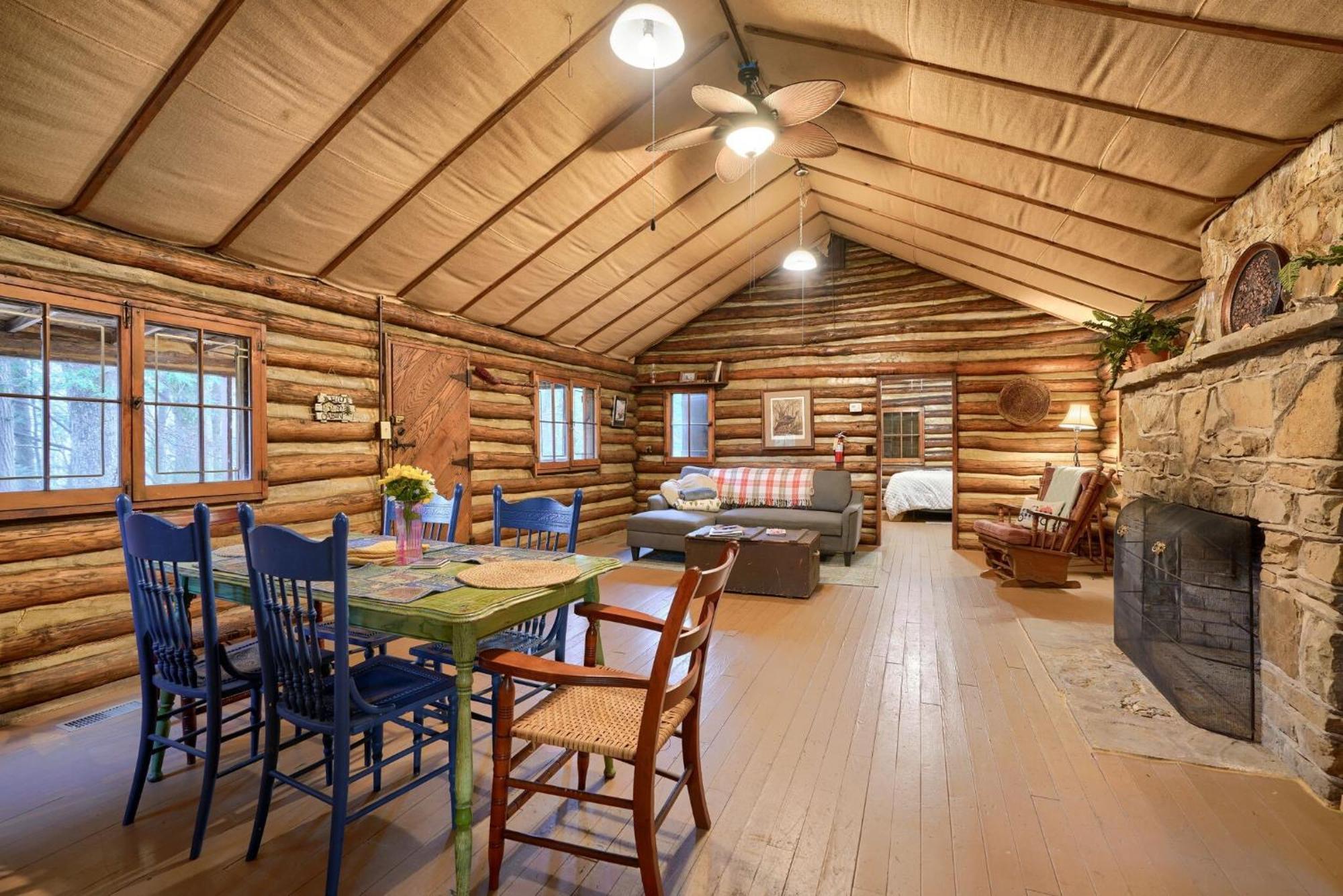 Russell Cabin Logan Esterno foto