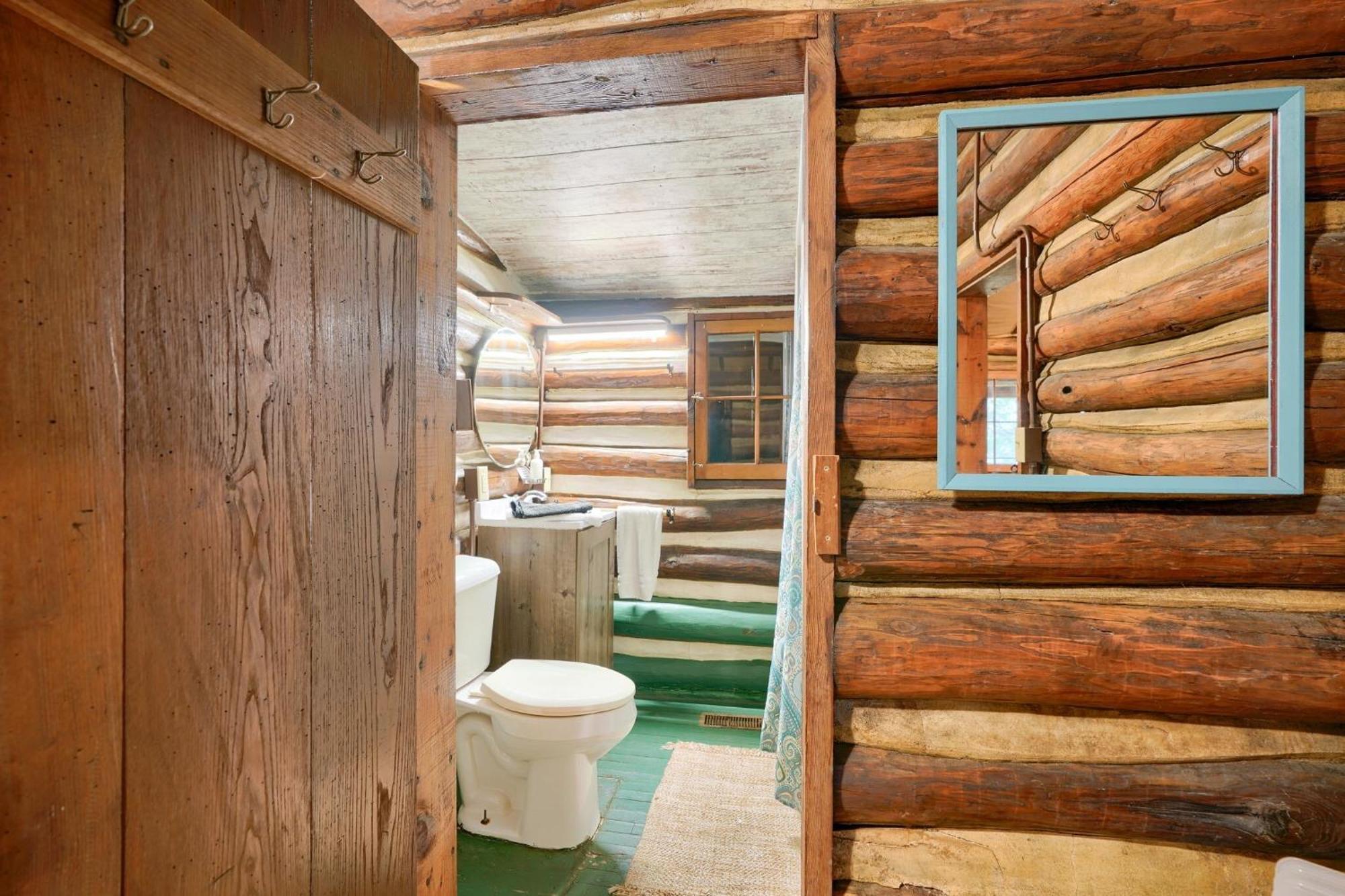 Russell Cabin Logan Esterno foto