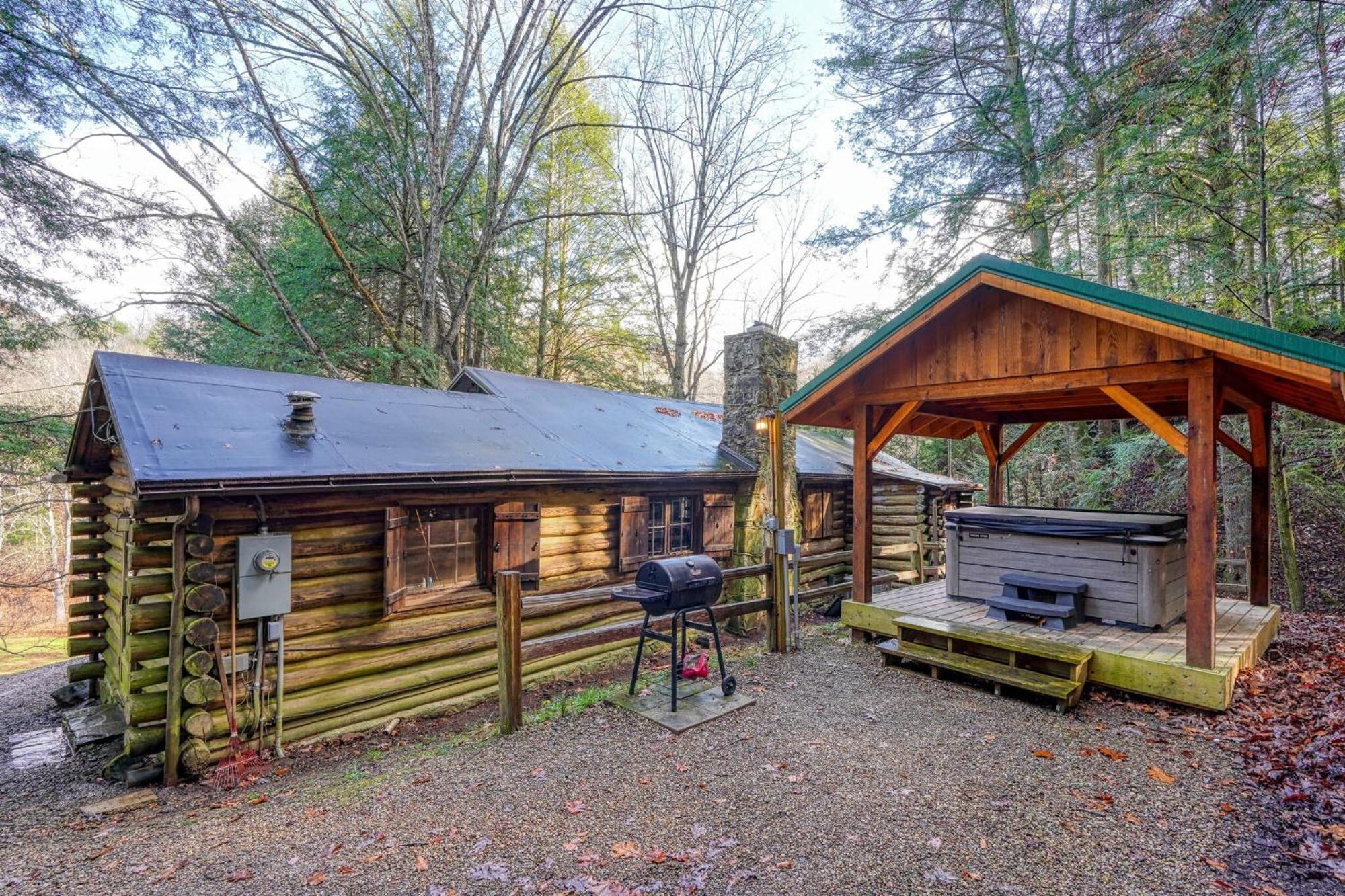 Russell Cabin Logan Esterno foto